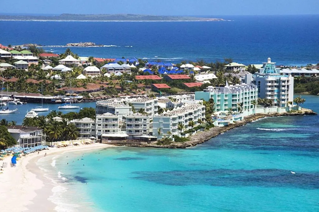 Oyster Bay Beach Resort: another view