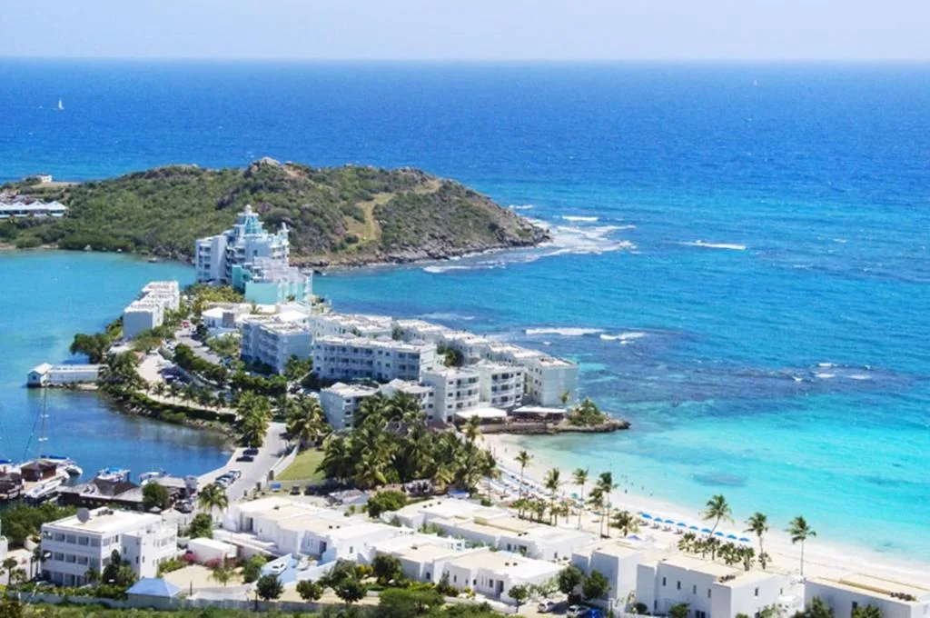 Oyster Bay Beach Resort: another view