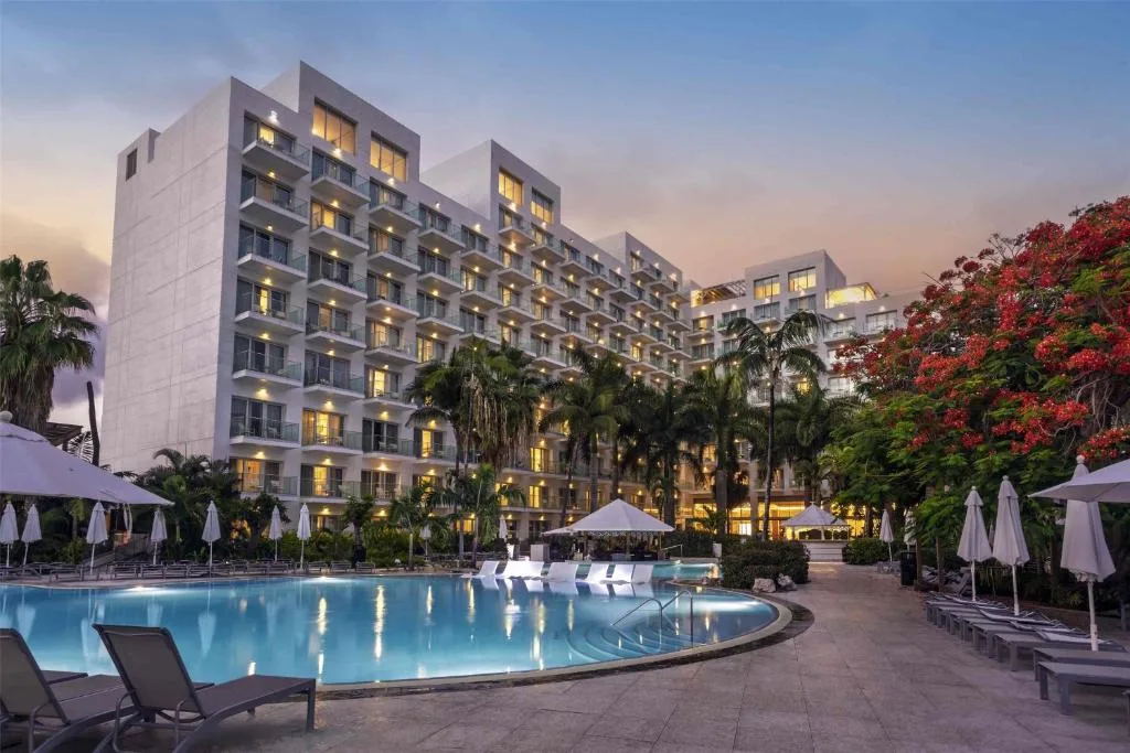 Sonesta Maho Beach Resort, Casino & Spa: another view