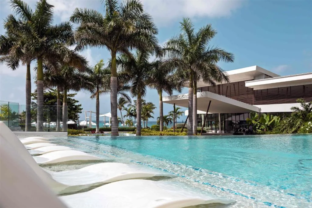Sonesta Ocean Point Resort: another view