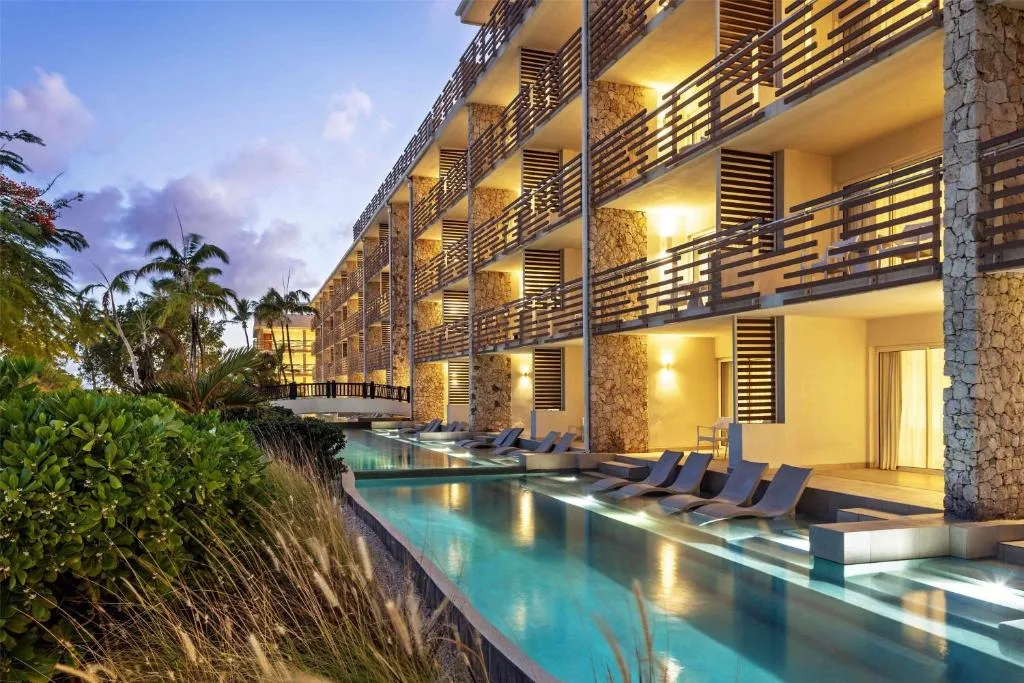 Sonesta Ocean Point Resort: another view